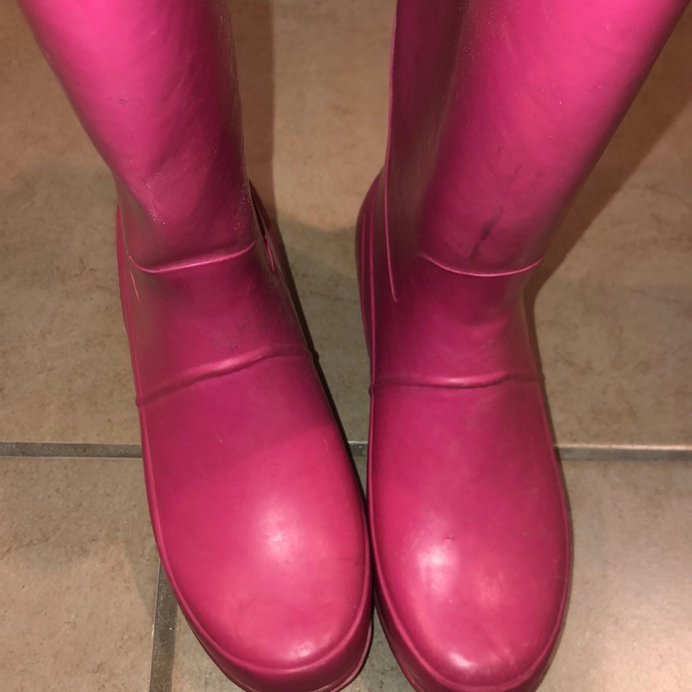 Pink polo rain boots, Ok condition, Size 6 WMNS